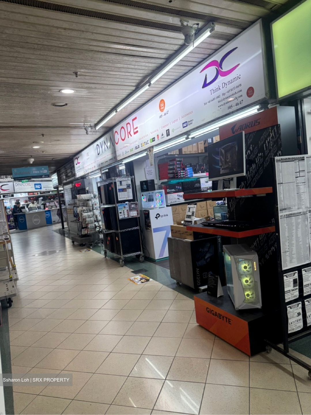 Sim Lim Square (D7), Shop House #625581541